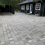 Skon Bjaelkehytte Naer Dragsholm Slot Holiday home *