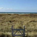 Holiday home Skon Bjaelkehytte Naer Dragsholm Slot Honsinge