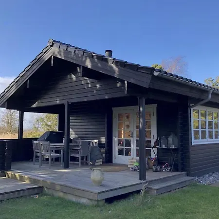 Skon Bjaelkehytte Naer Dragsholm Slot